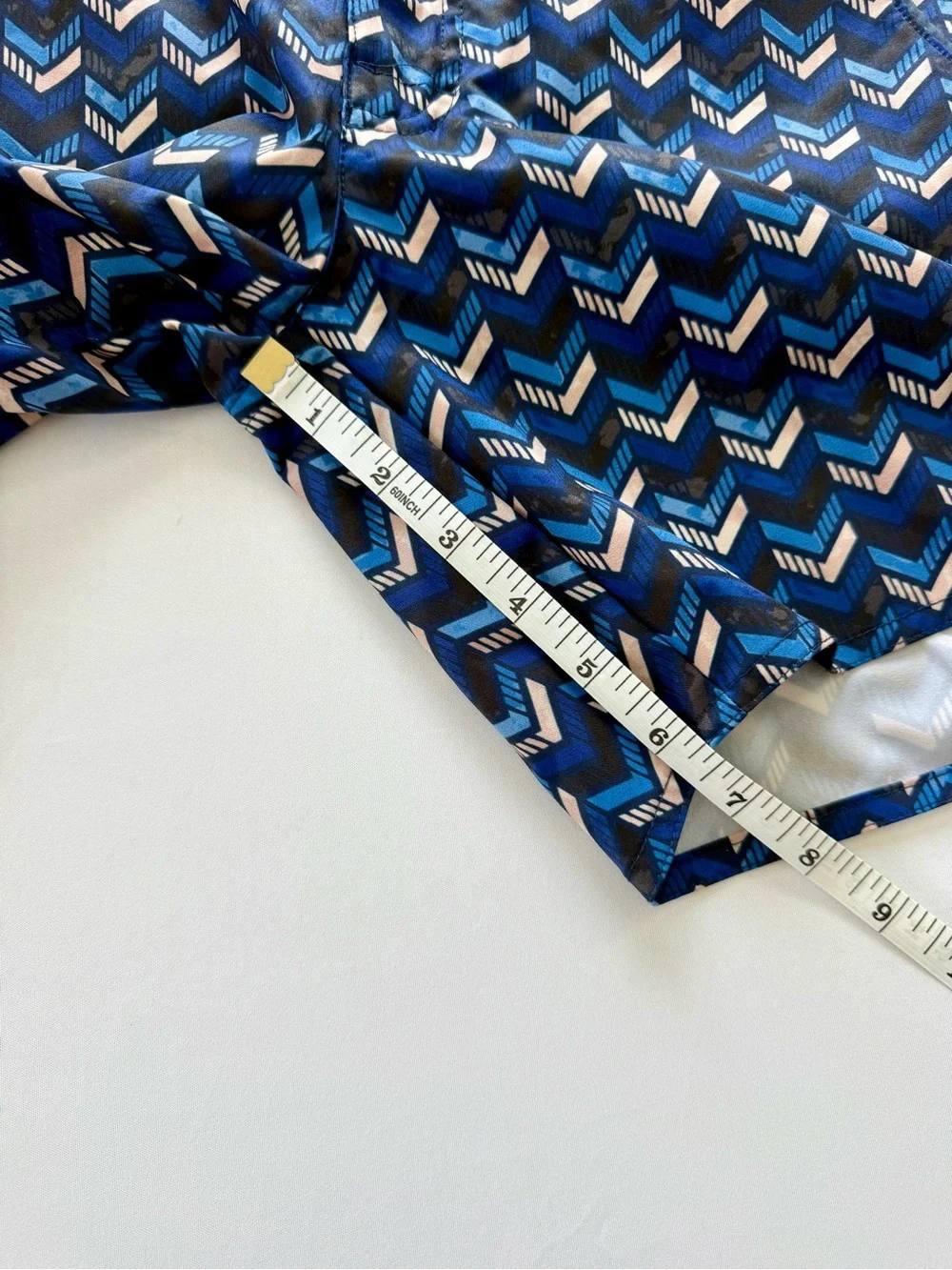 Parke & Ronen bold chevron